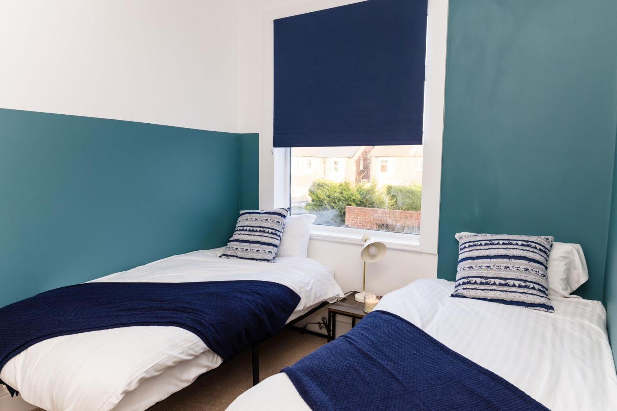 Muriel Retreat - Central Location - Free Parking, Fast Wifi, Smarttv With Netflix By Yoko Property Villa Redcar Exterior photo