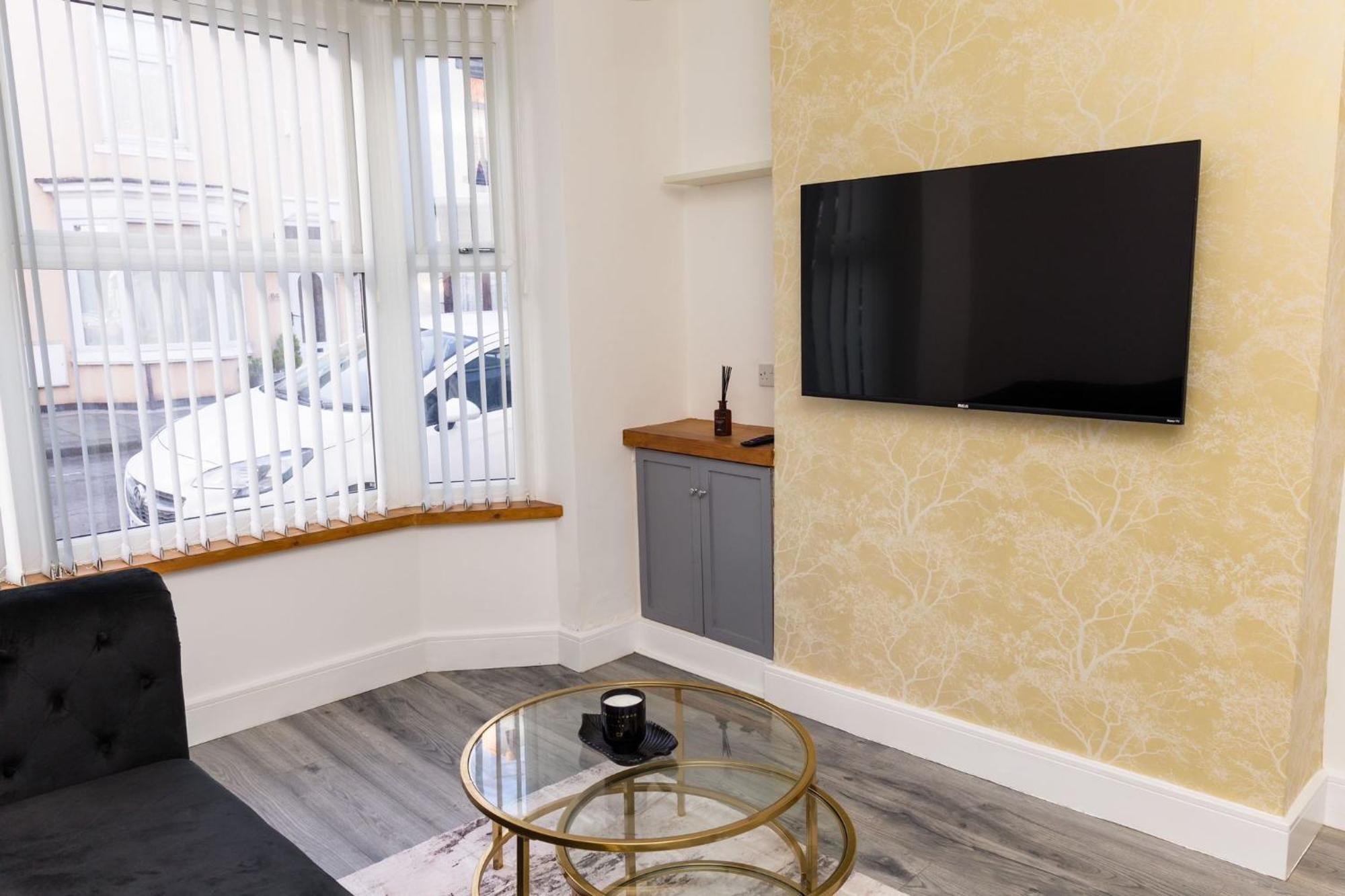 Muriel Retreat - Central Location - Free Parking, Fast Wifi, Smarttv With Netflix By Yoko Property Villa Redcar Exterior photo